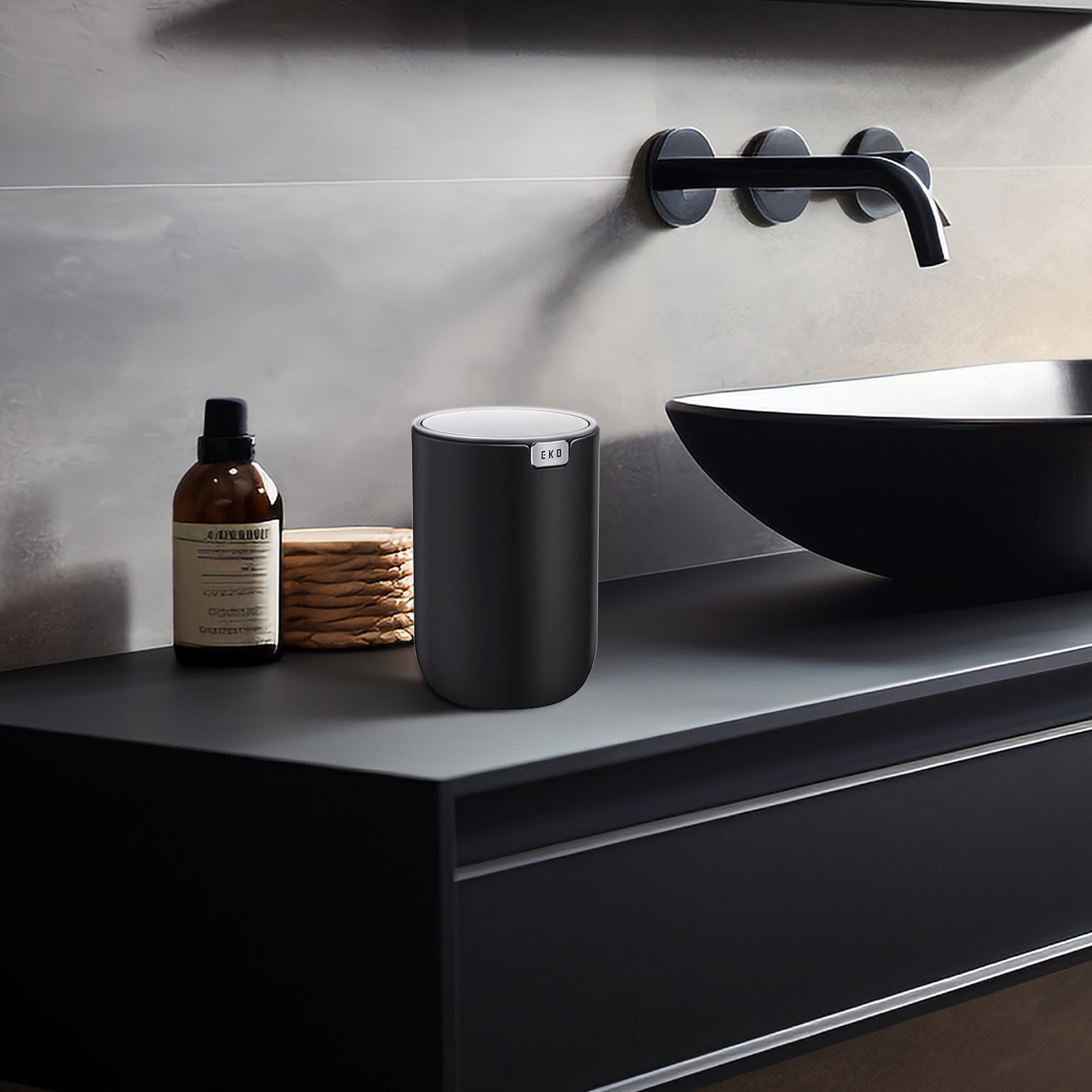 EKO Fandy Table Bin with Swing-Top Lid - Black 1.5L / 0.4 Gal – Bathroom