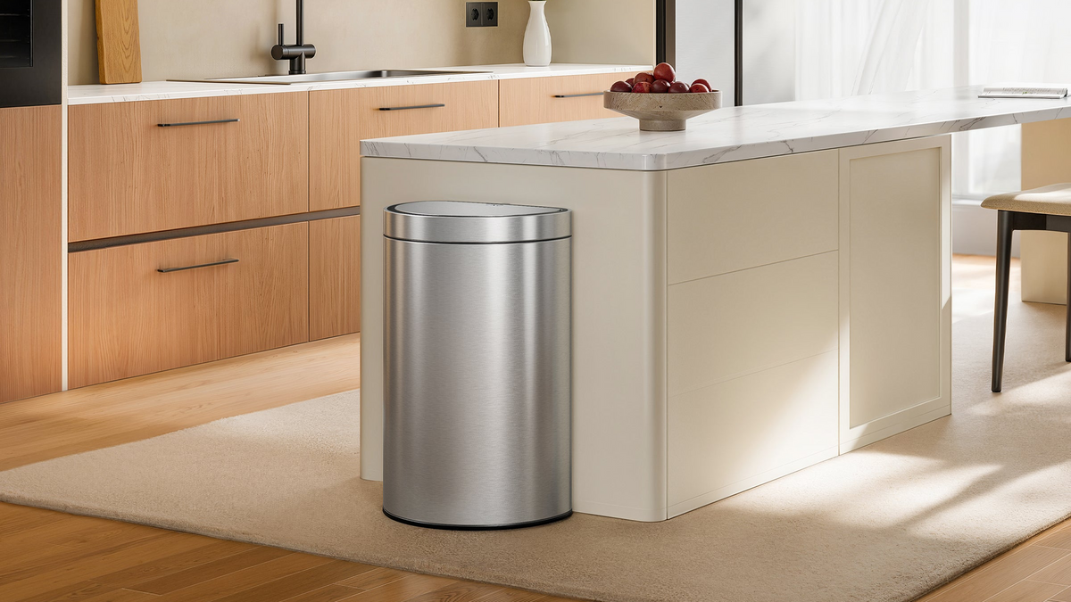What Size Trash Can Do I Need for My Kitchen