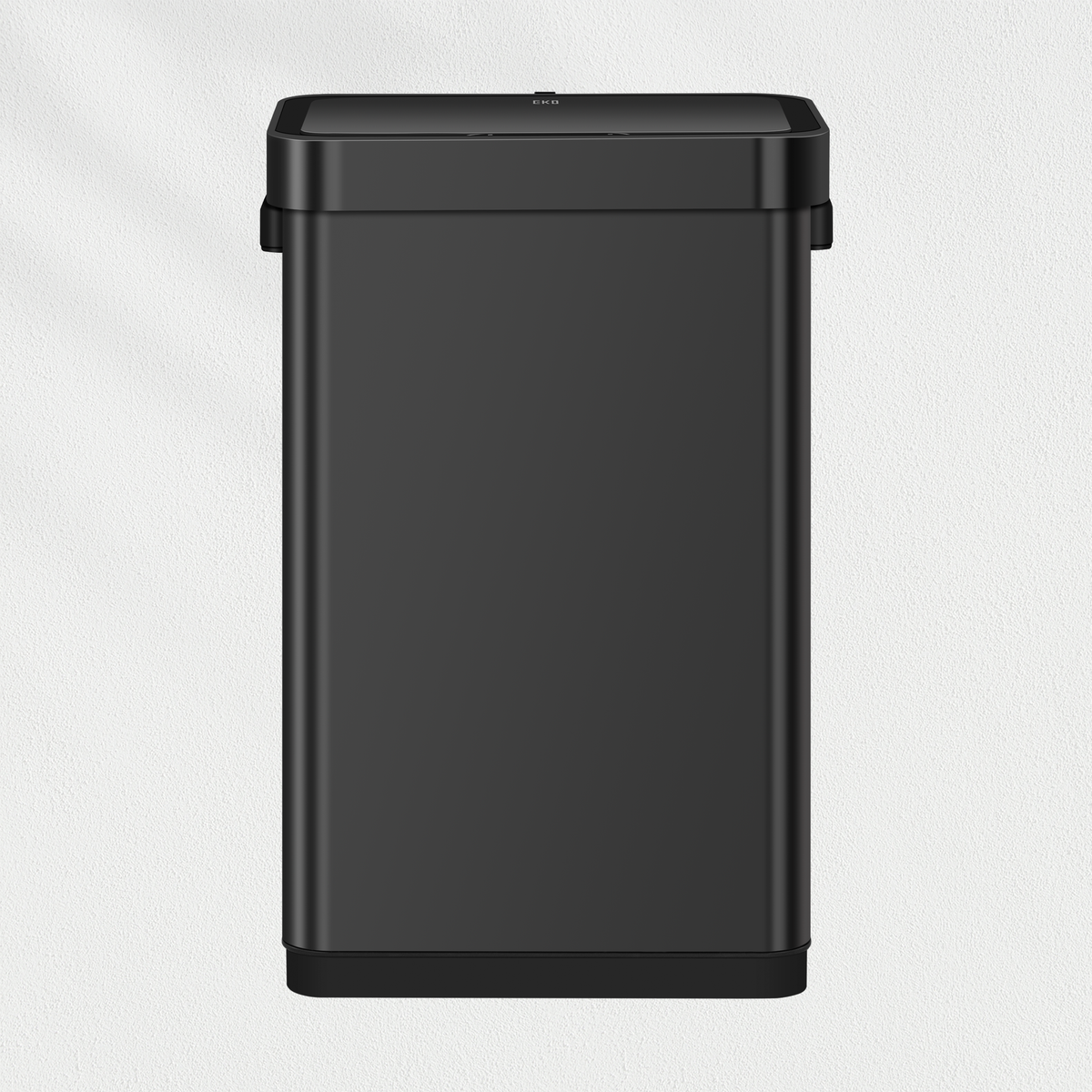 Deluxe Mirage-T 50 Liter / 13 Gallon Sensor Can (Matte Black).