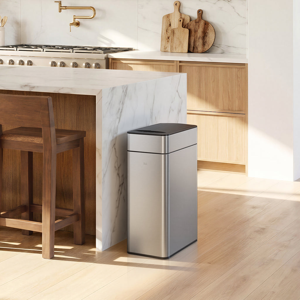 Phantom Pro Motion Sensor Bin with Dual Wing Lid