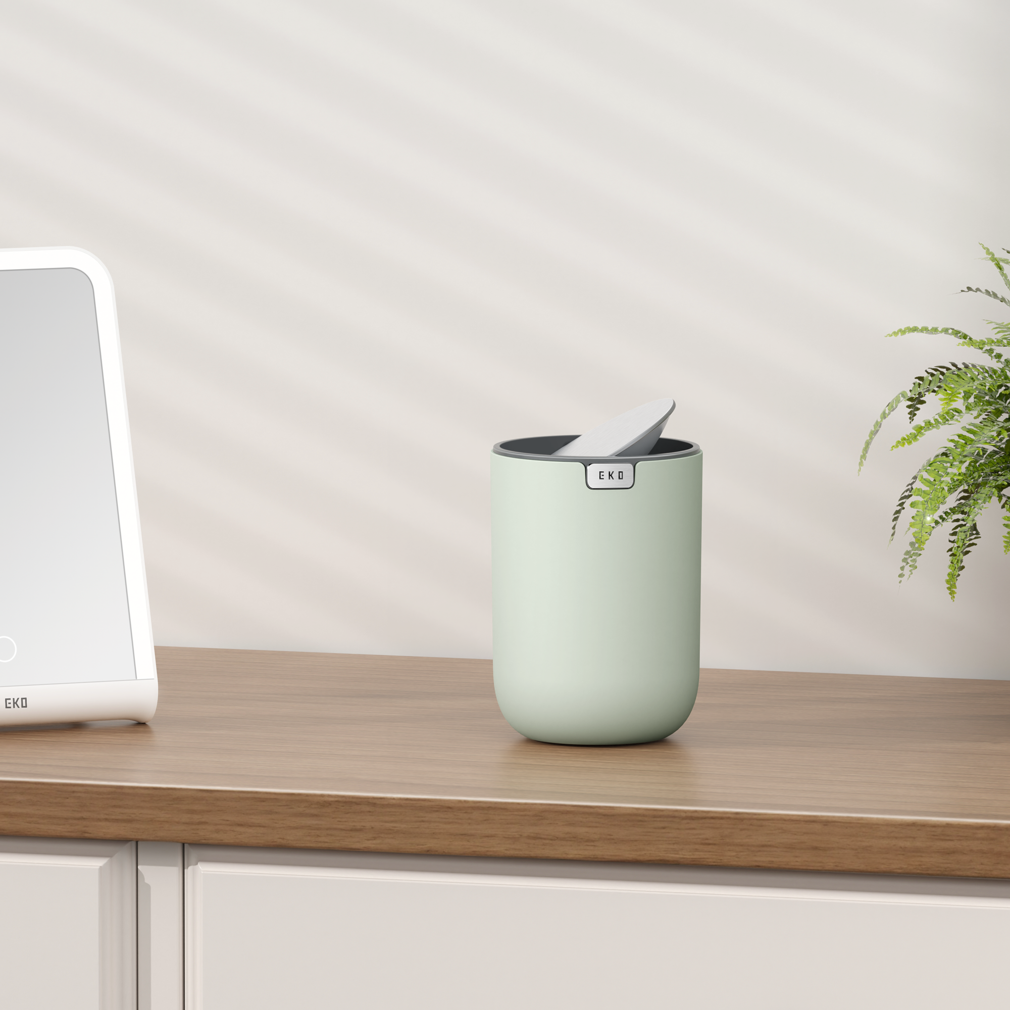 Fandy Table Bin with Swing-Top Lid - Sage 1.5L / 0.4 Gal